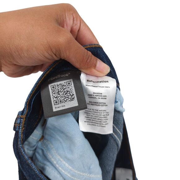 REFORMATION Women 28 Miami Pleated Trouser Jeans Tatum Blue Denim Wide Leg FLAW - Picture 6 of 9